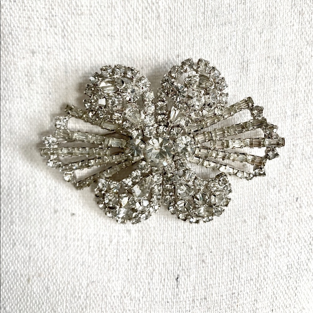 Vintage Large Rhinestone Art Deco Style Brooch